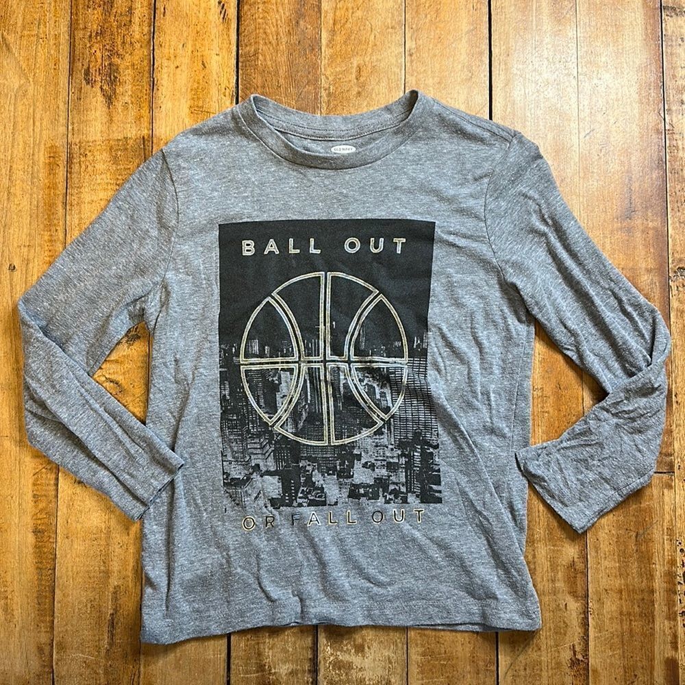 Old Navy Long Sleeve size 8 medium Gray Basketball Shirt School